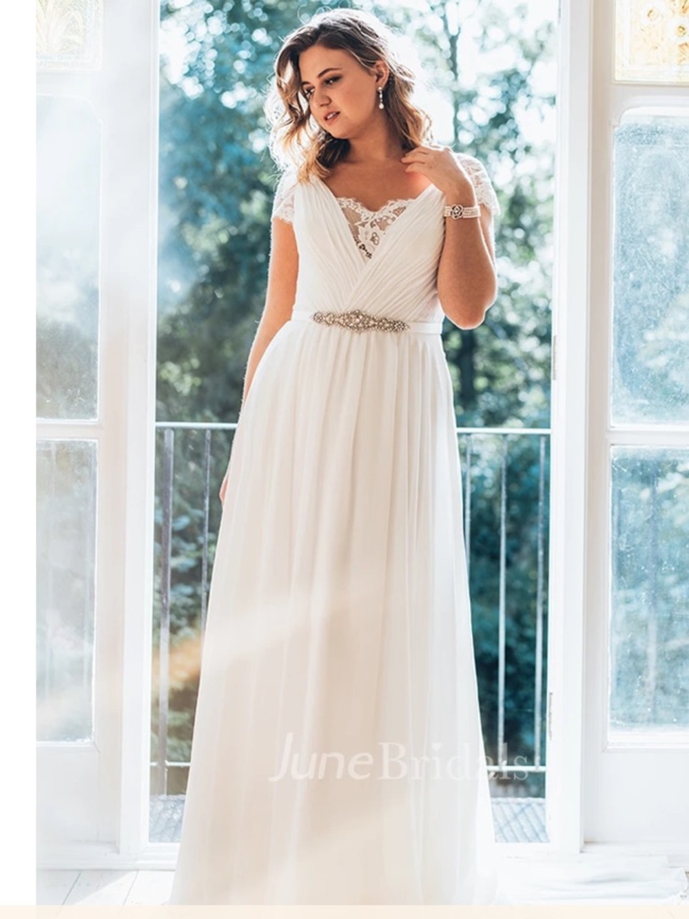 Plus size White Lace Cap-Sleeve A-Line Wedding Dress